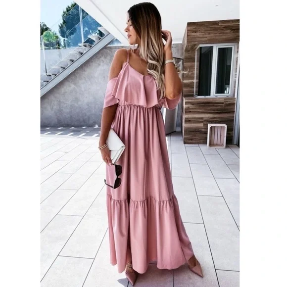 Pink Short Sleeve Cold Shoulder Tiered Long Flowy Maxi Dress - Picture 4 of 7